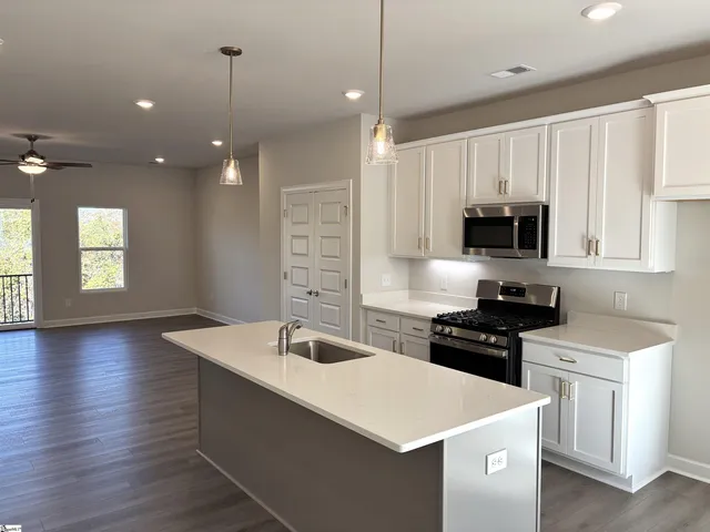 $327,275 | 11 Pikewood Lane, Greenville, SC 29607