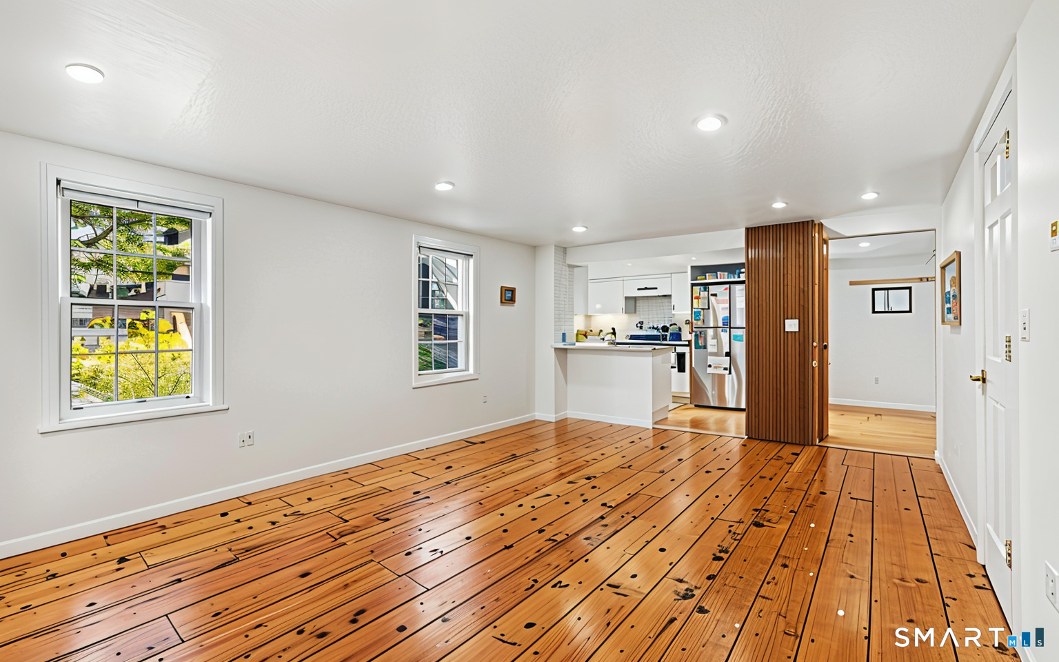53 Maple Street Darien, CT 06820 - Photo 24 of 33