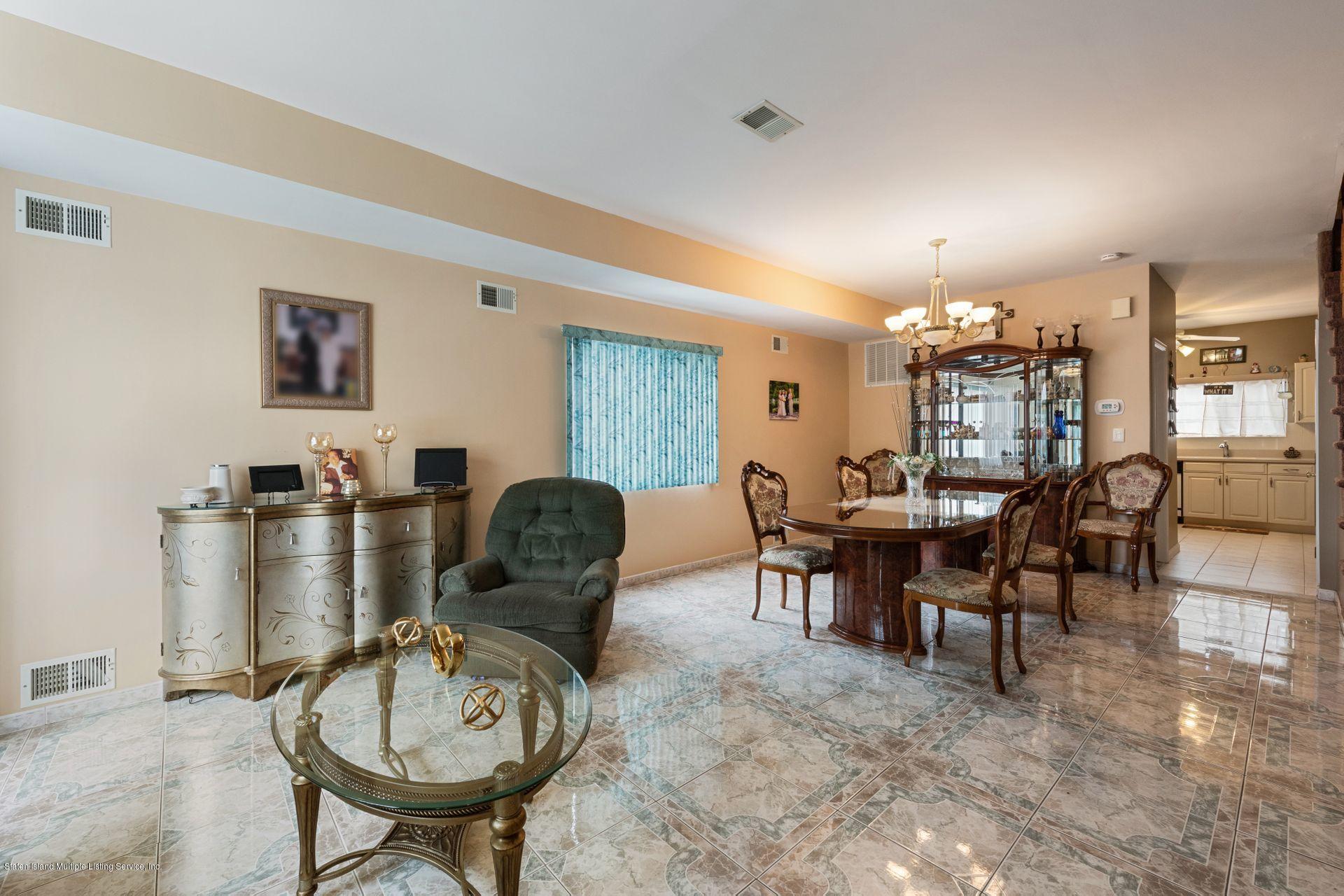 63 Timber Ridge Drive Staten Island, NY 10306 - Photo 6 of 31 6