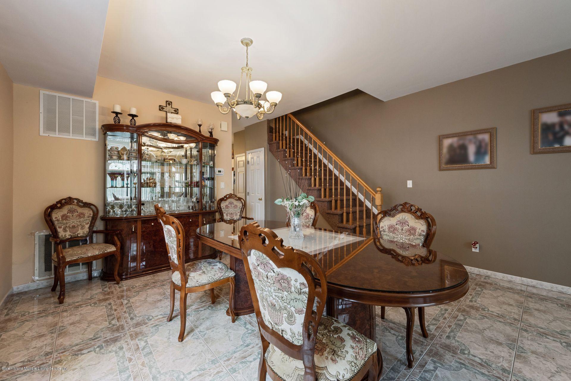 63 Timber Ridge Drive Staten Island, NY 10306 - Photo 8 of 31 8