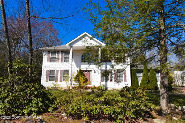 $2,650 | 2570 Country Club Drive, Tobyhanna, PA 18466