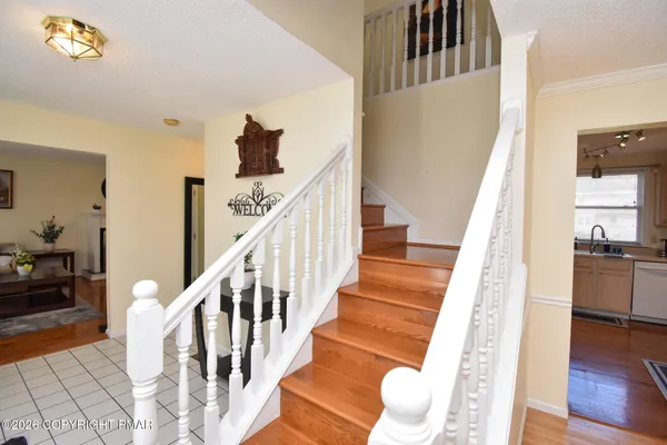 $2,650 | 2570 Country Club Drive, Tobyhanna, PA 18466