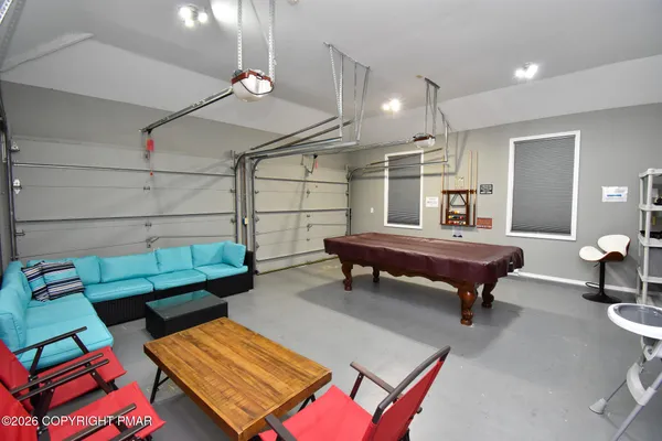 $2,650 | 2570 Country Club Drive, Tobyhanna, PA 18466