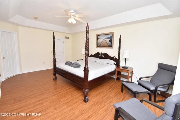 $2,650 | 2570 Country Club Drive, Tobyhanna, PA 18466