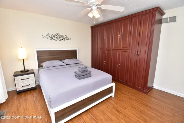 $2,650 | 2570 Country Club Drive, Tobyhanna, PA 18466