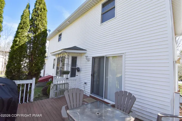 $2,650 | 2570 Country Club Drive, Tobyhanna, PA 18466