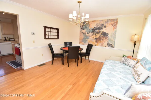 $2,650 | 2570 Country Club Drive, Tobyhanna, PA 18466