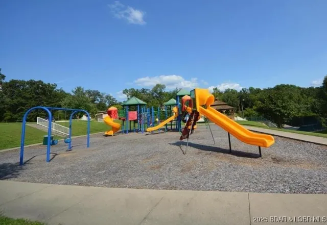 $8,000 | Lot 1047 Bittersweet Road, Four Seasons, MO 65049