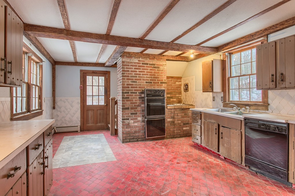 49 Justice Hill Road Sterling, MA 01564 - Photo 12 of 24