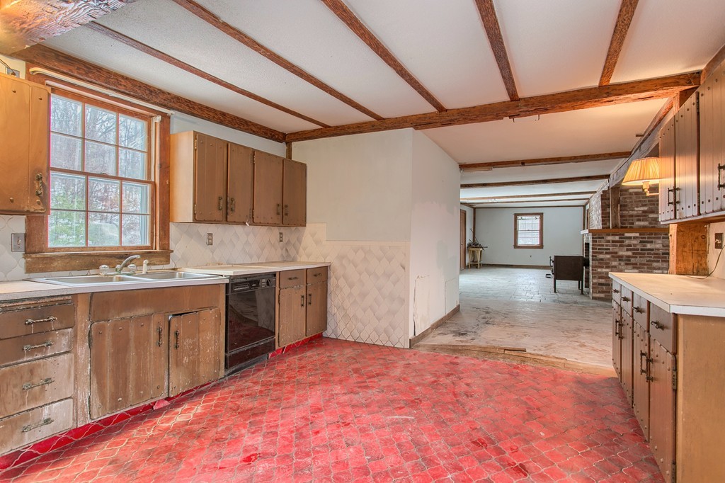 49 Justice Hill Road Sterling, MA 01564 - Photo 13 of 24