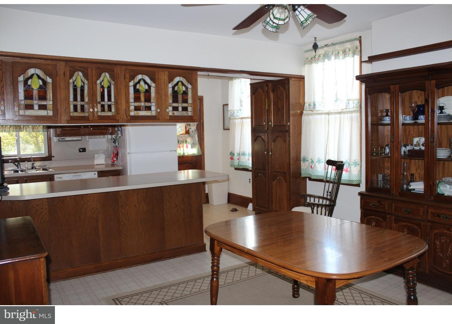 240 Rochelle Avenue Philadelphia, PA 19128 - Photo 11 of 25 Gallery Image 11