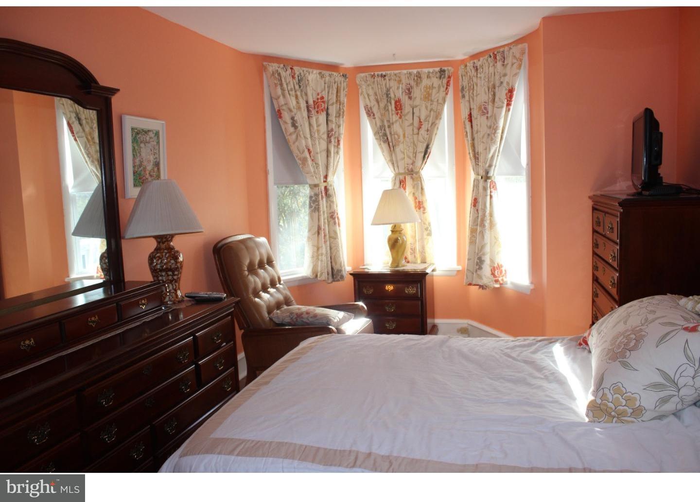240 Rochelle Avenue Philadelphia, PA 19128 - Photo 17 of 25 Gallery Image 17