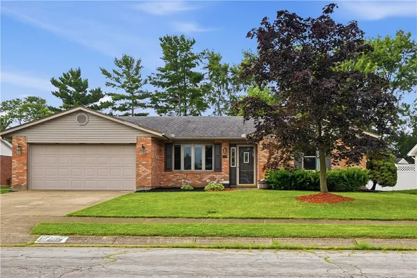 $232,000 | 718 Greyhound Drive, New Lebanon, OH 45345