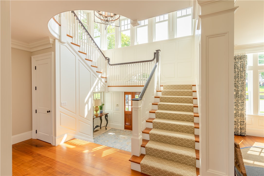 458 Poppasquash Road Bristol, RI 02809 - Photo 17 of 36