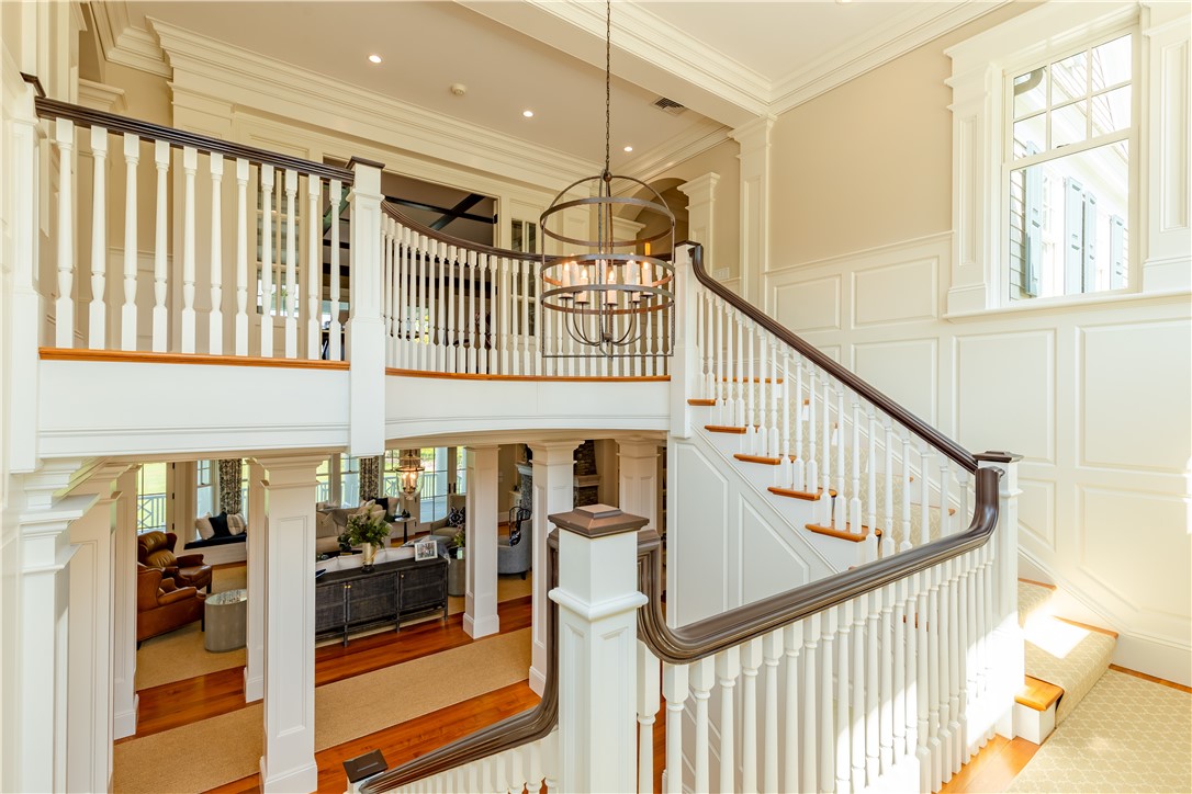 458 Poppasquash Road Bristol, RI 02809 - Photo 19 of 36