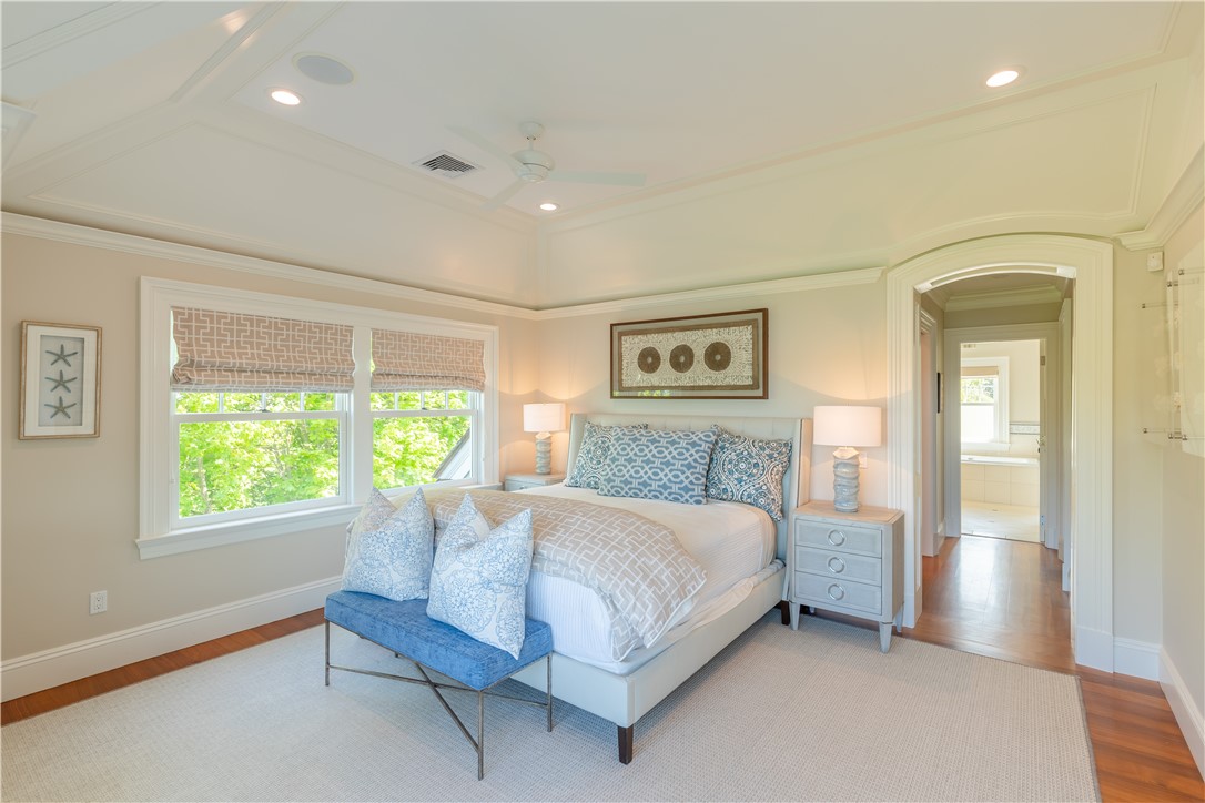 458 Poppasquash Road Bristol, RI 02809 - Photo 21 of 36