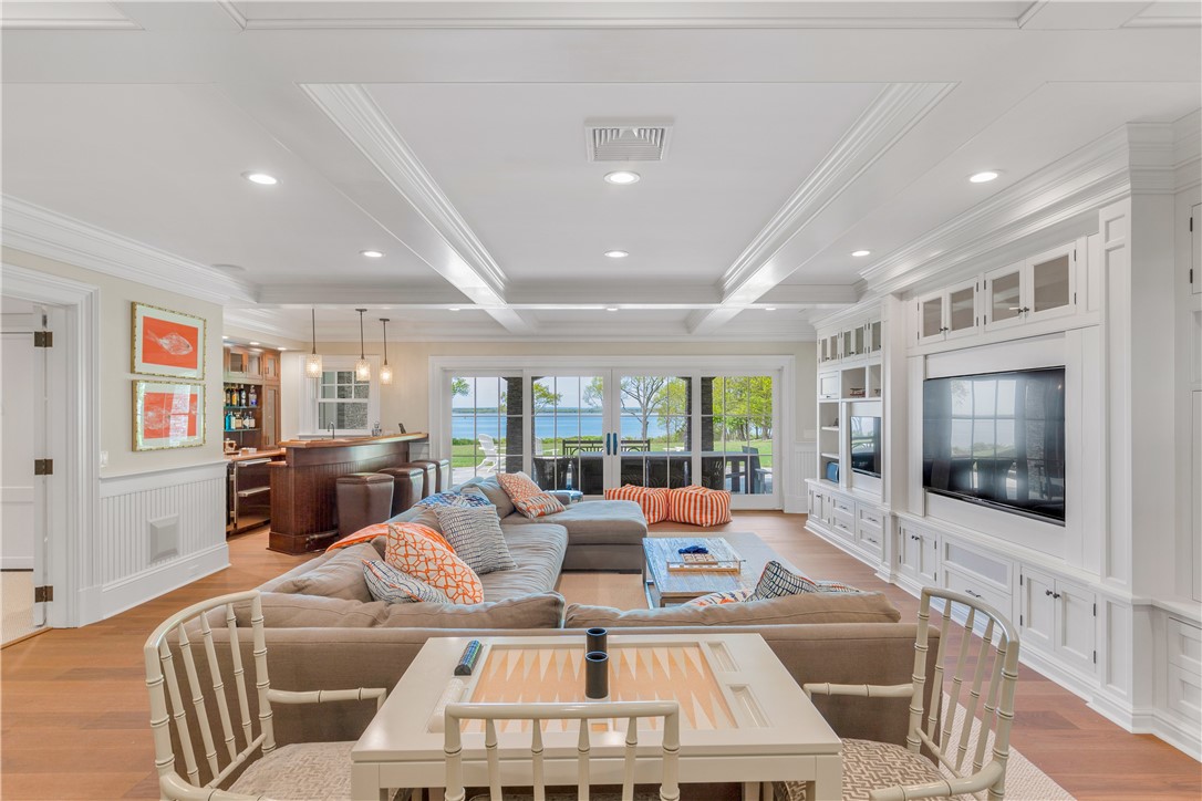 458 Poppasquash Road Bristol, RI 02809 - Photo 30 of 36