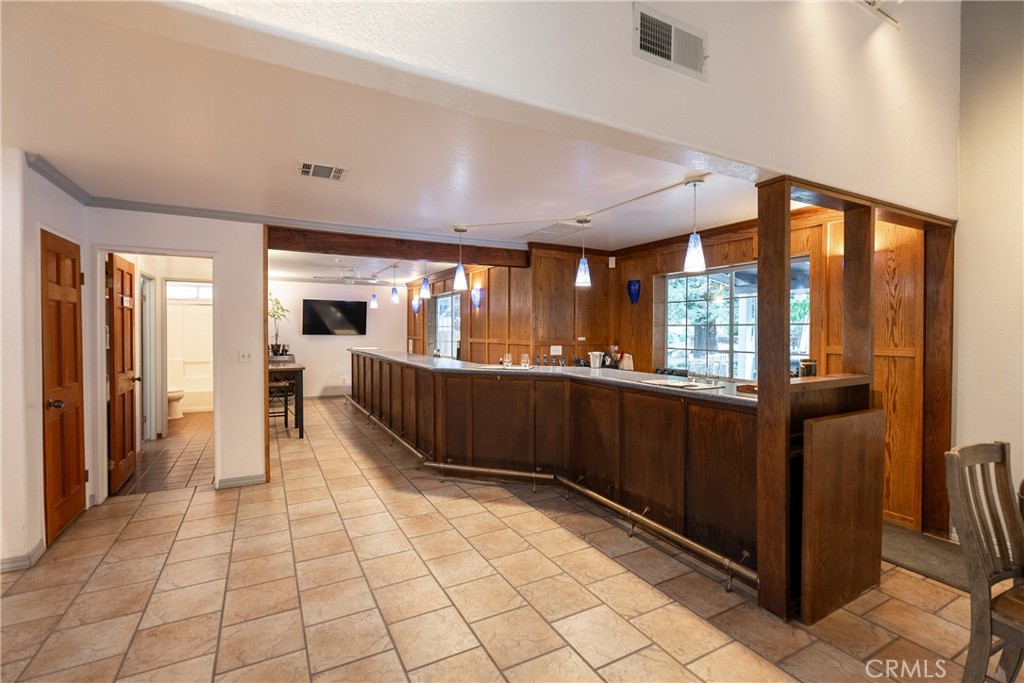 2925 Anderson Road Paso Robles, CA 93446 - Photo 9 of 69 Tasting Room Counter