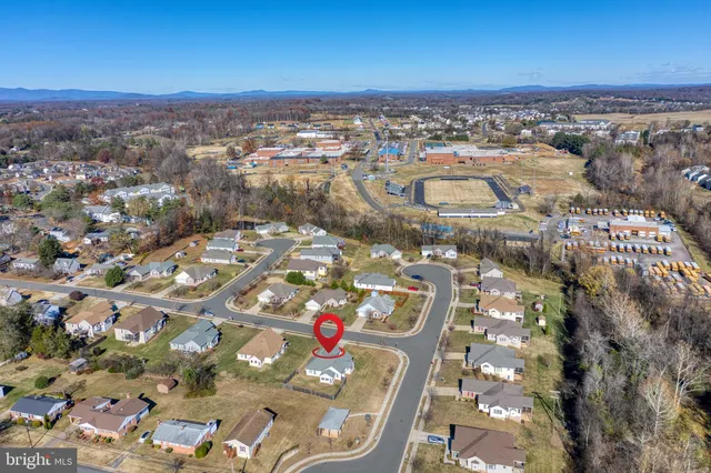 $475,000 | 421 Queen Street, Culpeper, VA 22701