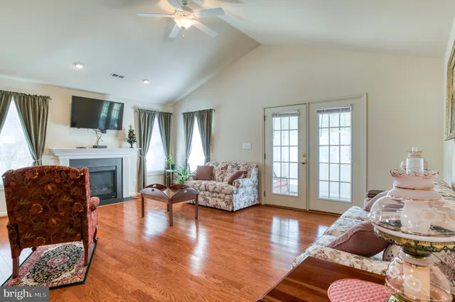 $475,000 | 421 Queen Street, Culpeper, VA 22701