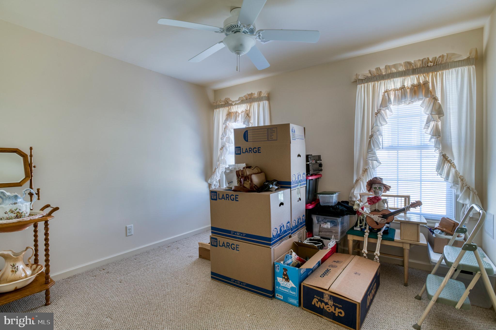 421 Queen Street Culpeper, VA 22701 - Photo 37 of 52 a room with furniture and a window