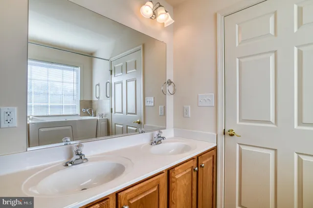 $475,000 | 421 Queen Street, Culpeper, VA 22701