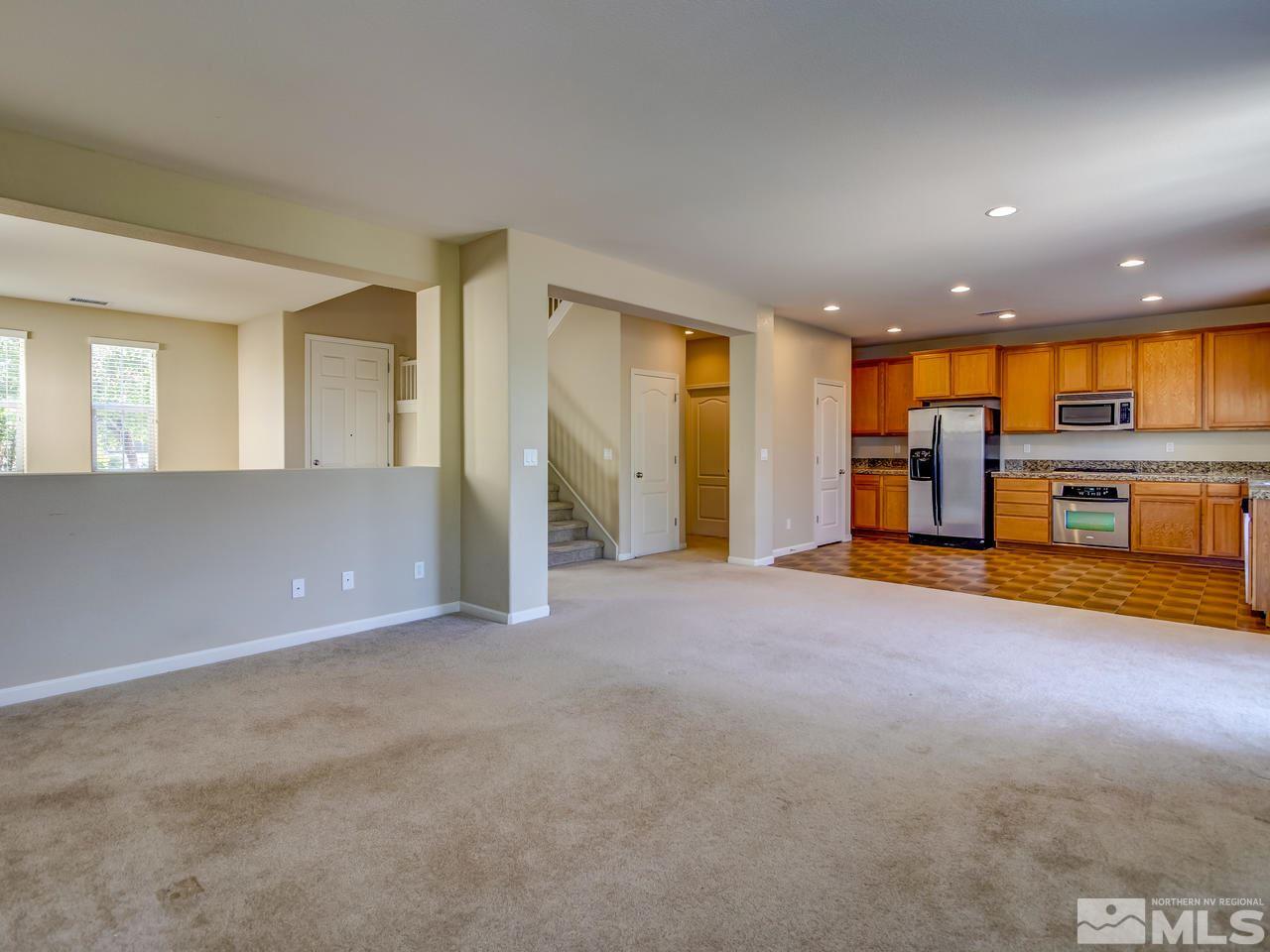 425 Stradella Court Reno, NV 89521 - Photo 5 of 18 Photo 5