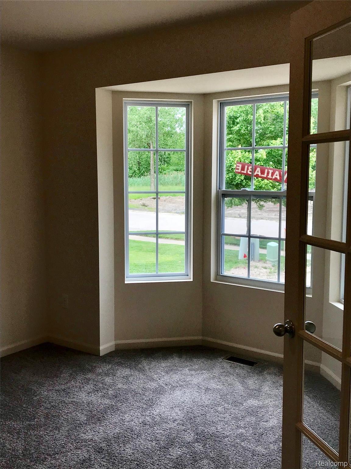 6169 Inverness Court Romulus, MI 48174 - Photo 14 of 14 IMG_0587.jpg
