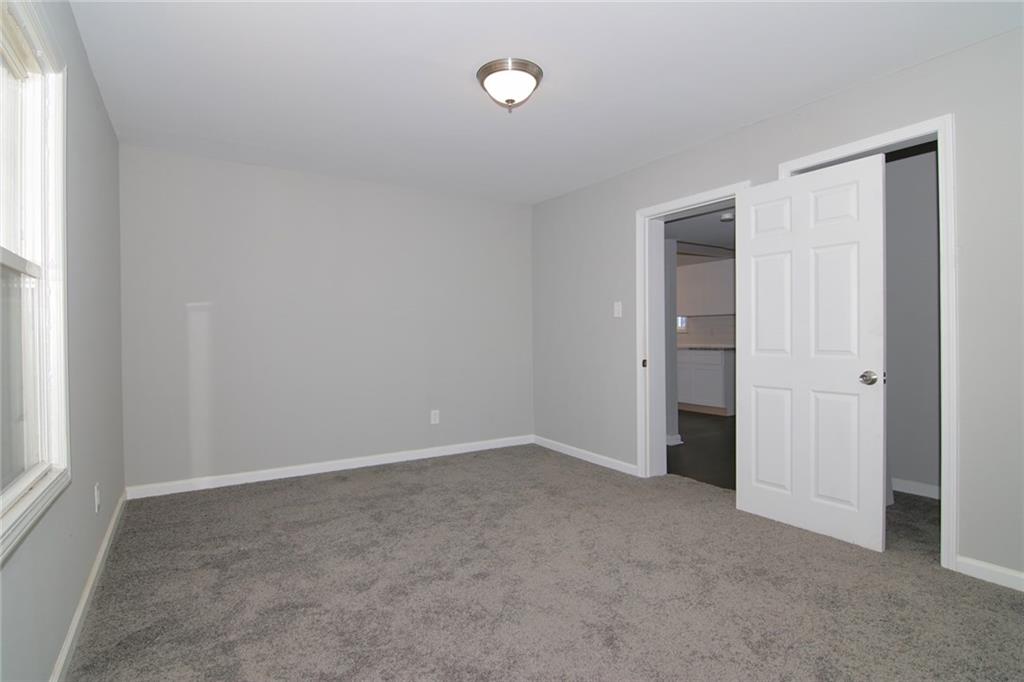 4802 South Brookville Road Indianapolis, IN 46201 - Photo 12 of 27 Gallery Image 12