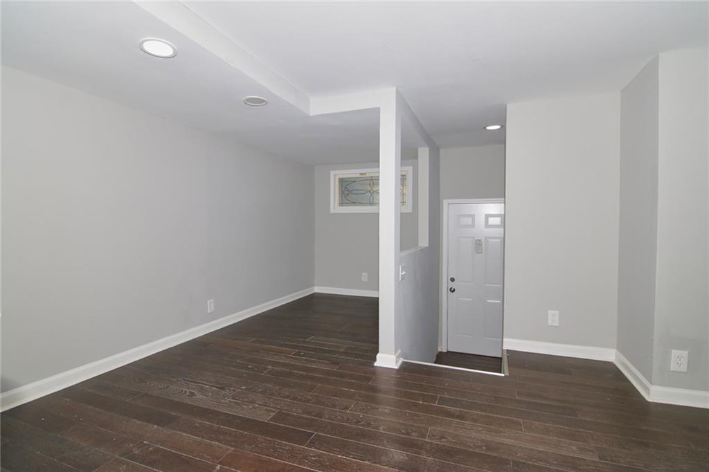 4802 South Brookville Road Indianapolis, IN 46201 - Photo 10 of 27 Gallery Image 10