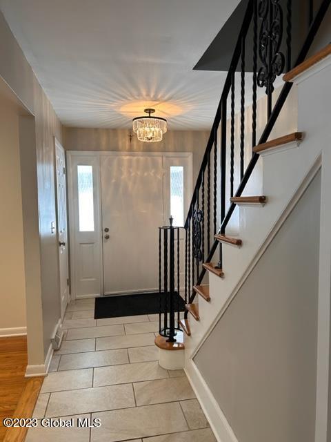 1036 Hickory Road Niskayuna, NY 12309 - Photo 3 of 36 IMG_6922