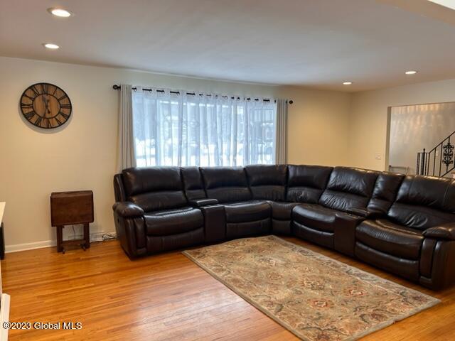 1036 Hickory Road Niskayuna, NY 12309 - Photo 8 of 36 IMG_6916