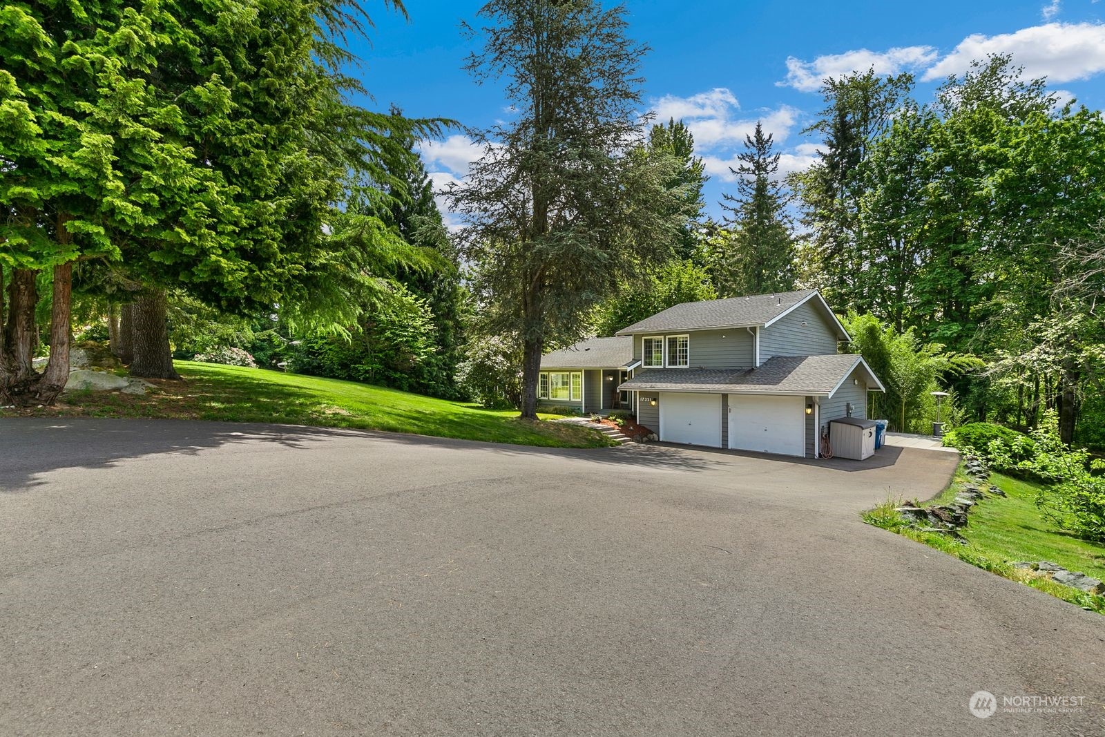 17331 Southeast 136th Street Renton, WA 98059 - Photo 5 of 40 Gallery Image 5