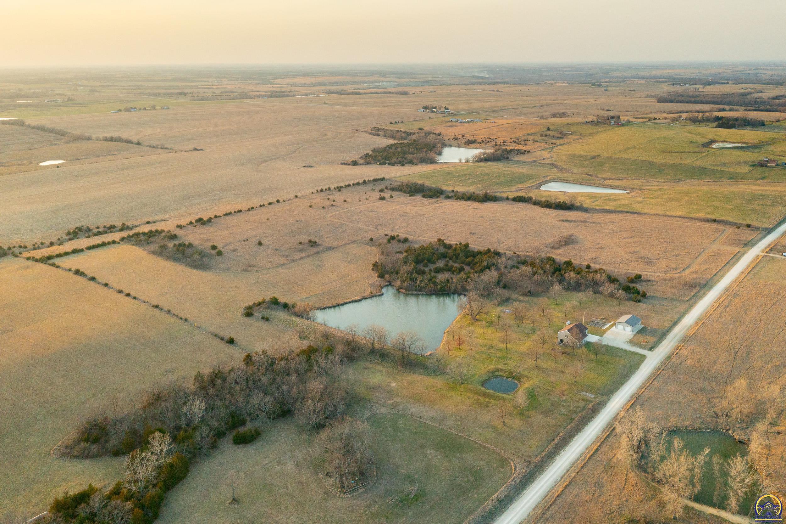 12855 Y Road Meriden, KS 66512 - Photo 11 of 99