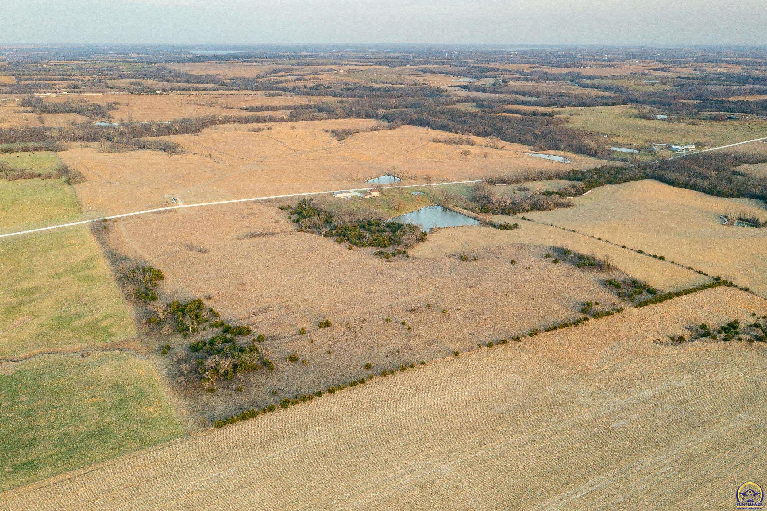 12855 Y Road Meriden, KS 66512 - Photo 17 of 99