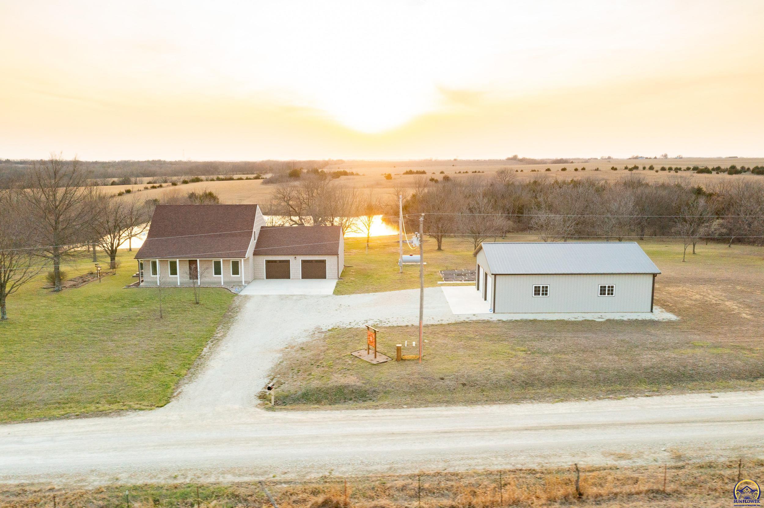 12855 Y Road Meriden, KS 66512 - Photo 22 of 99