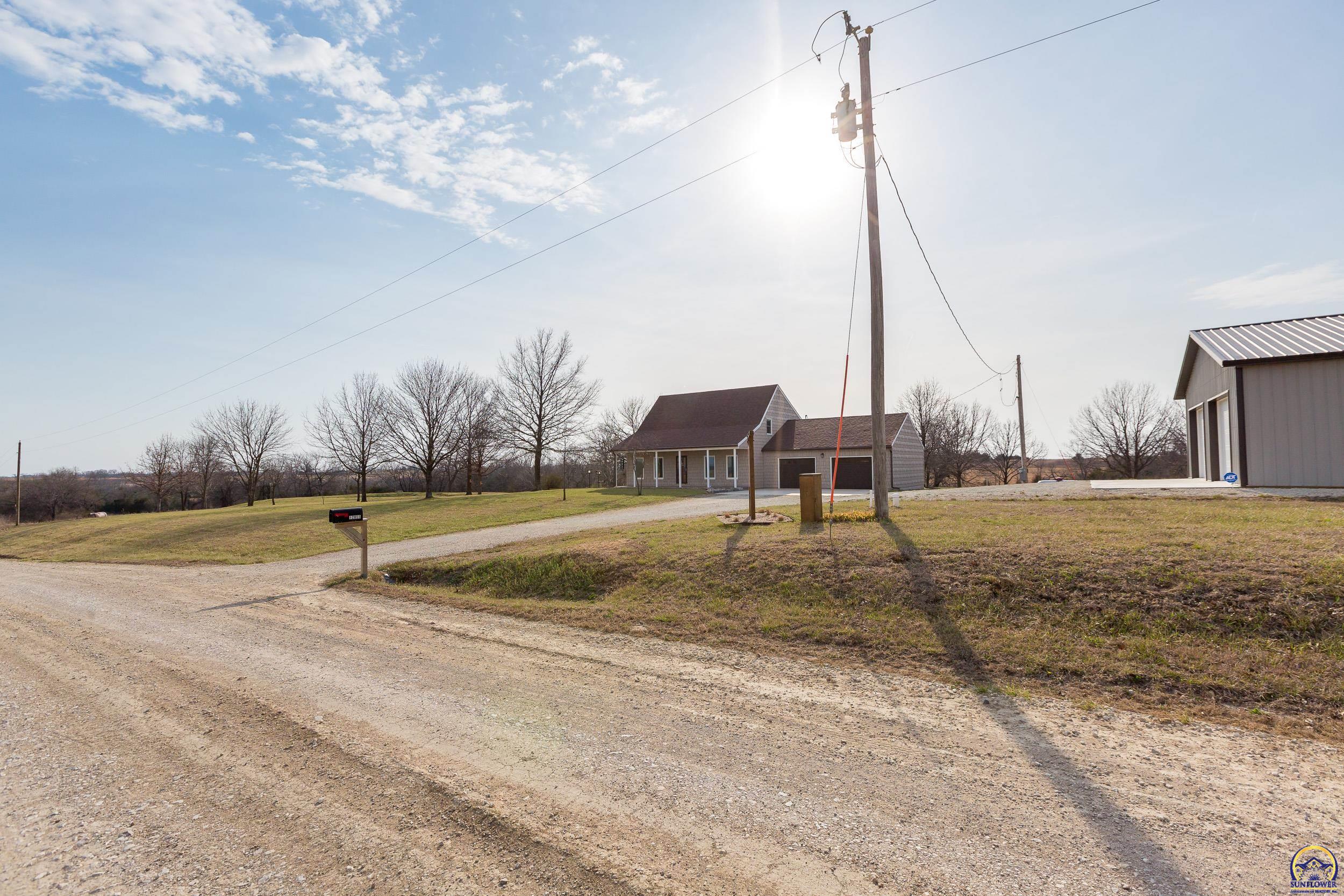 12855 Y Road Meriden, KS 66512 - Photo 26 of 99