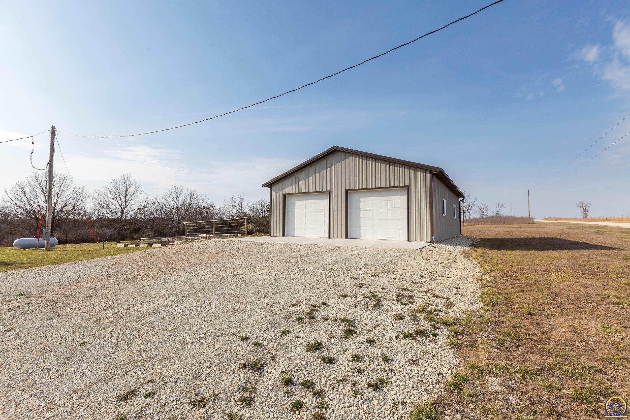 12855 Y Road Meriden, KS 66512 - Photo 27 of 99