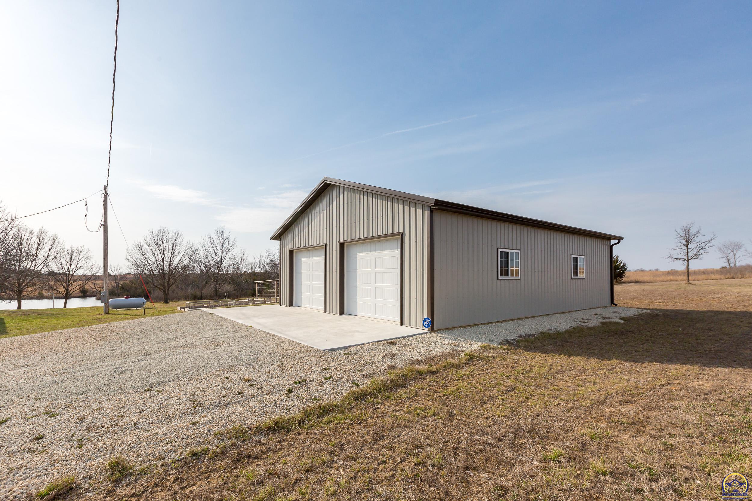 12855 Y Road Meriden, KS 66512 - Photo 28 of 99