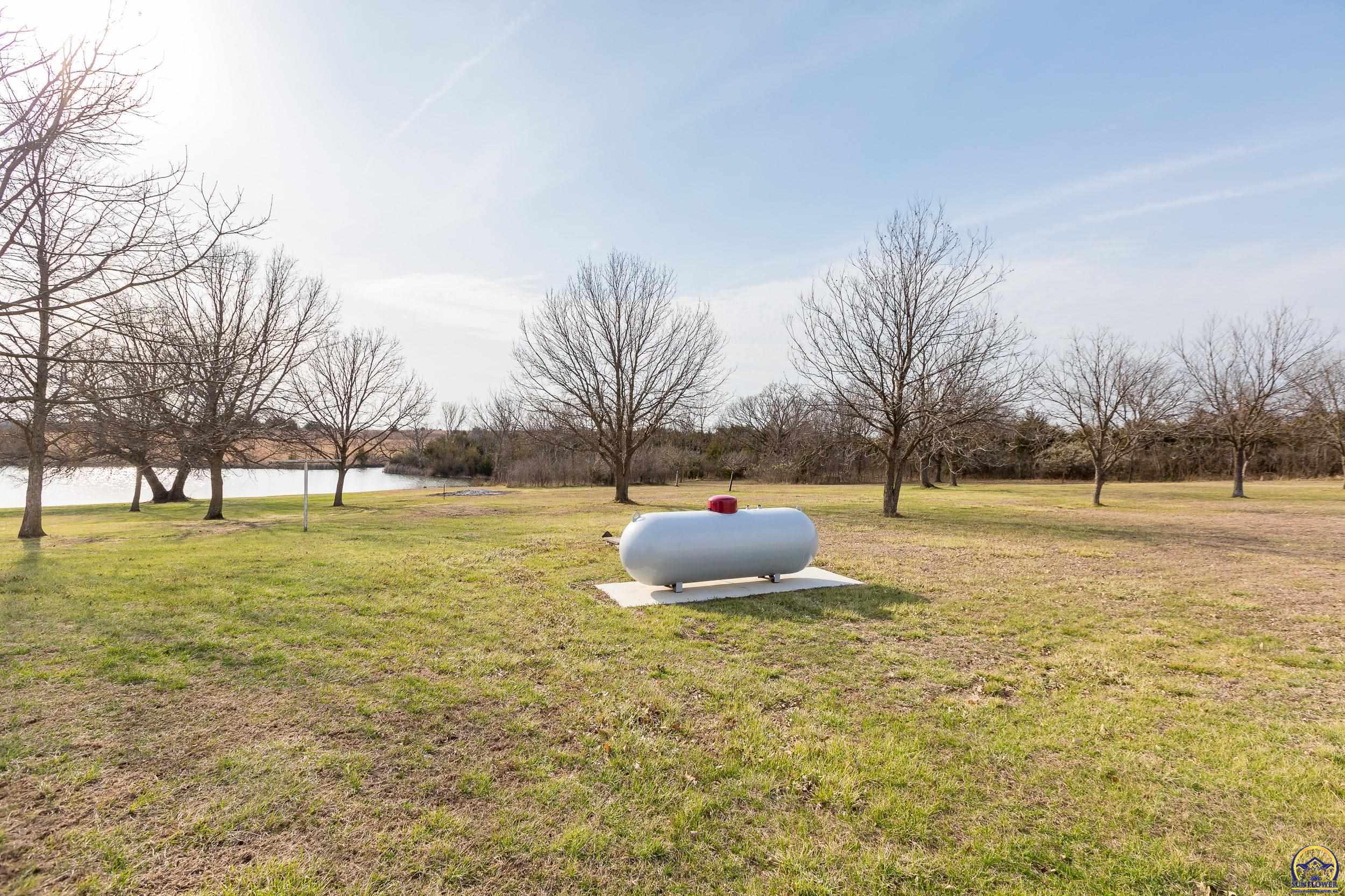 12855 Y Road Meriden, KS 66512 - Photo 34 of 99