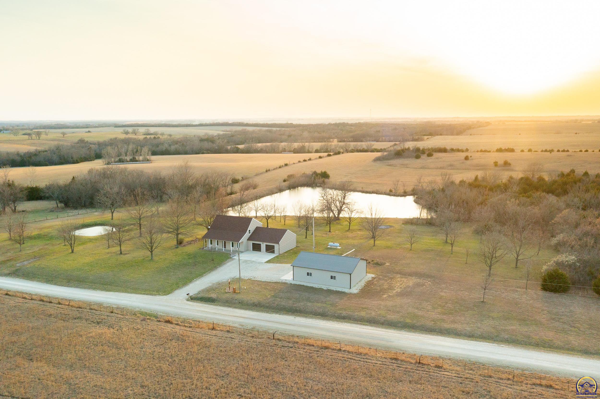 12855 Y Road Meriden, KS 66512 - Photo 9 of 99