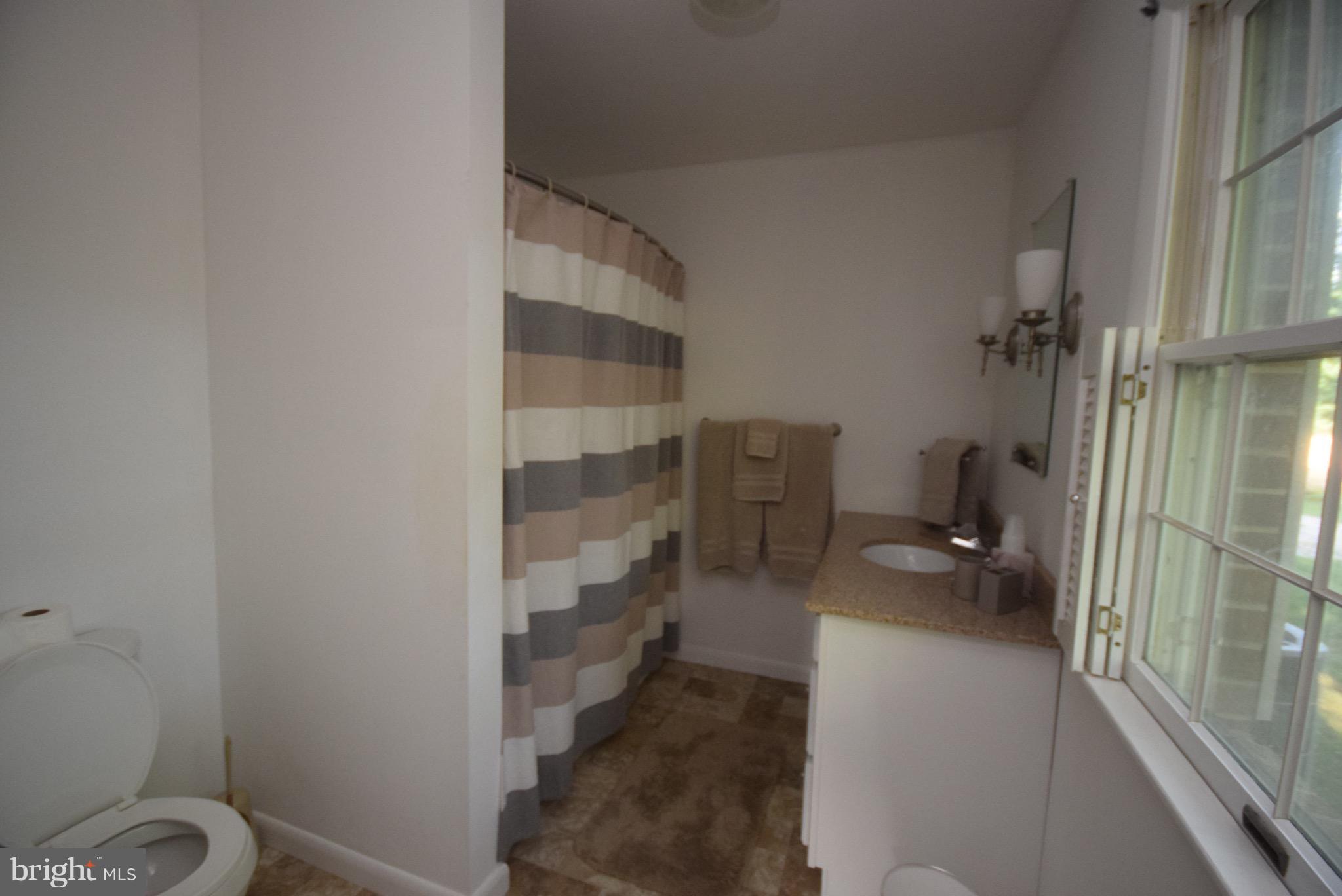 32183 Shorewood Road Galena, MD 21635 - Photo 17 of 26 Bath (Master)