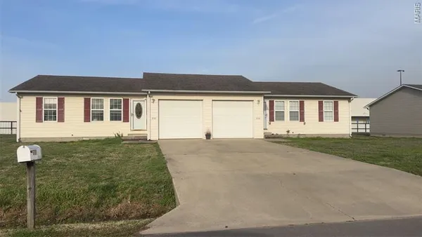 $200,000 | 703 Patti Lane, Dexter, MO 63841