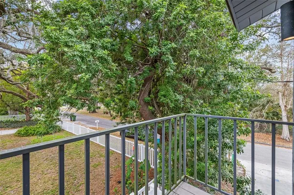 $1,620,000 | 7917 Lakeshore Drive, Tampa, FL 33604