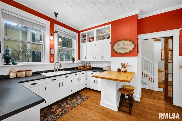 $499,900 | 1007 East Jefferson Street, Bloomington, IL 61701