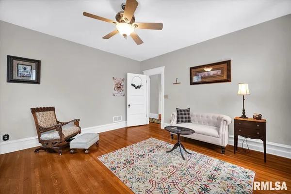 $499,900 | 1007 East Jefferson Street, Bloomington, IL 61701