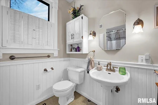 $499,900 | 1007 East Jefferson Street, Bloomington, IL 61701