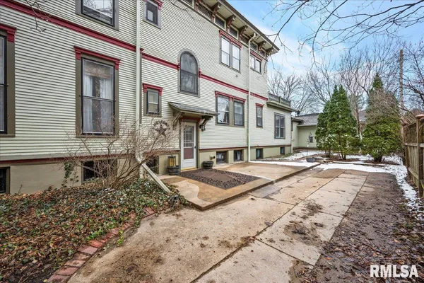 $499,900 | 1007 East Jefferson Street, Bloomington, IL 61701