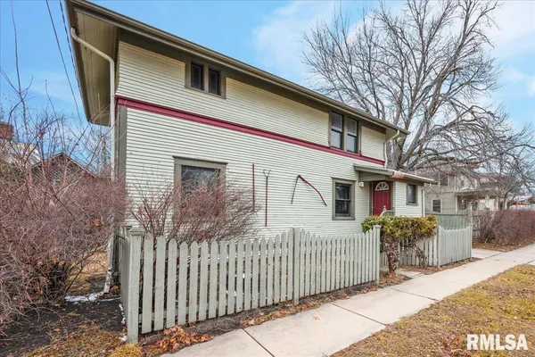 $499,900 | 1007 East Jefferson Street, Bloomington, IL 61701