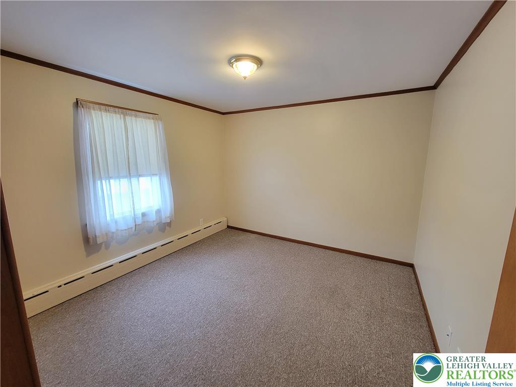 712 Chestnut Street Coplay, PA 18037 - Photo 12 of 32